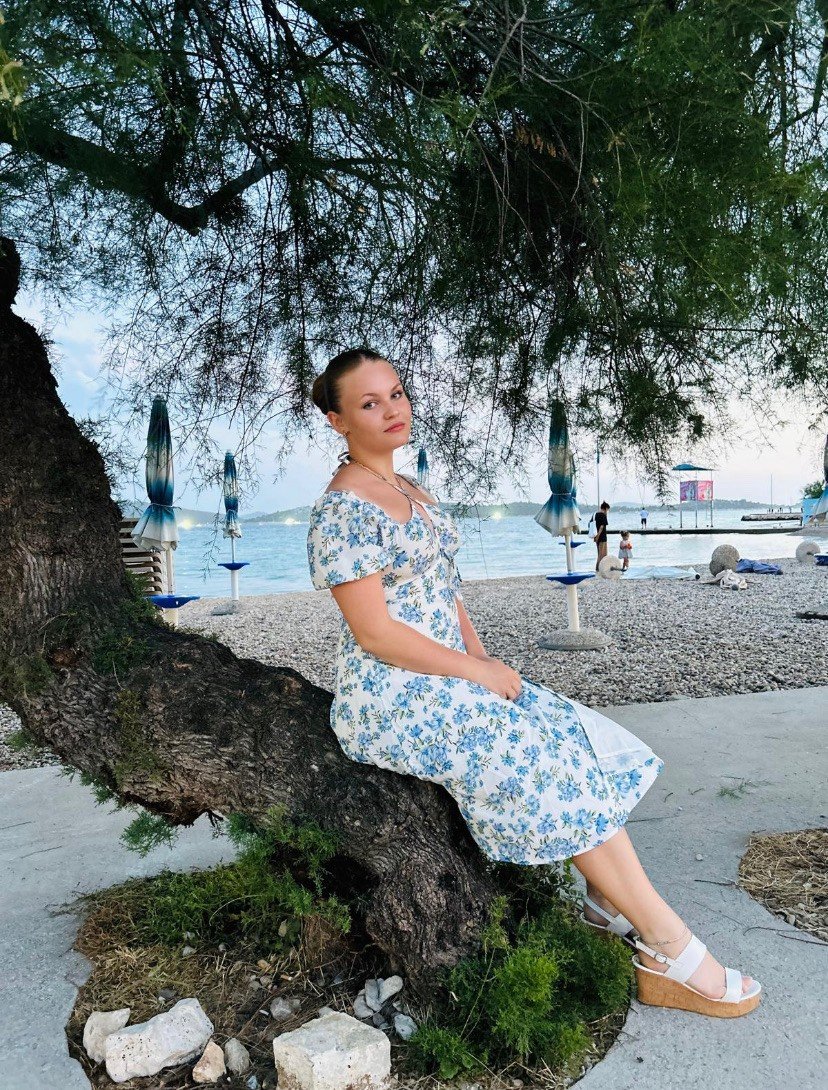 Emely Janzen
