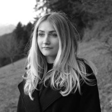 Rokko Sifferdi va ruslar ishtirokidagi porno video